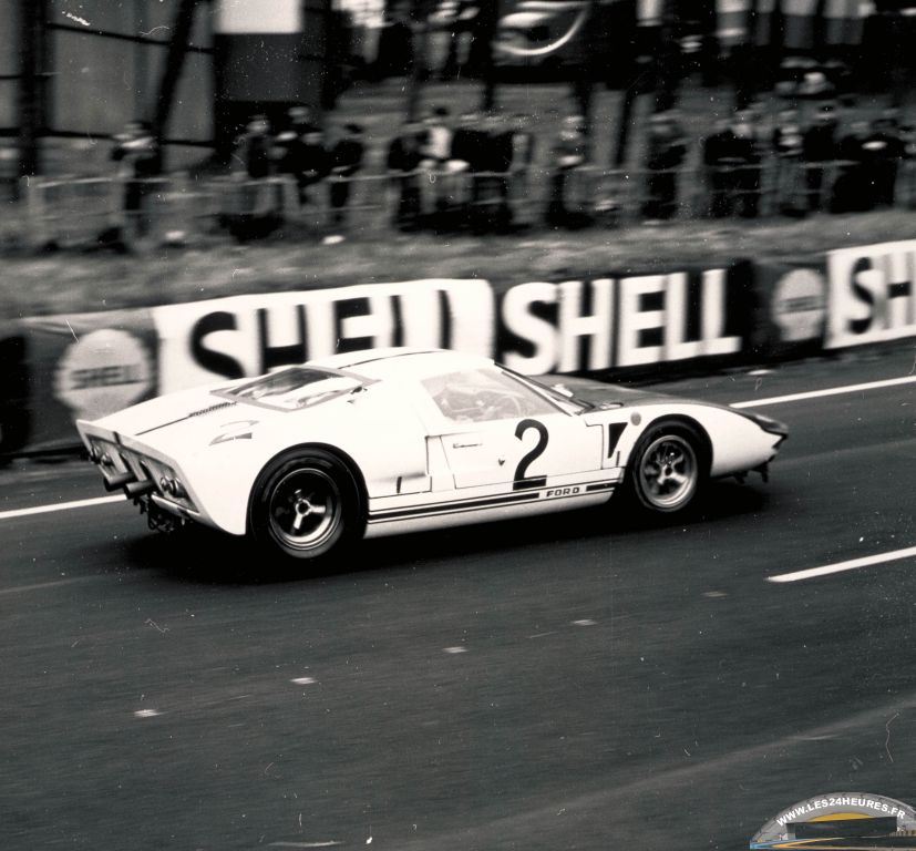24h lemans 1965 Ford GT40 2 Phil Hill